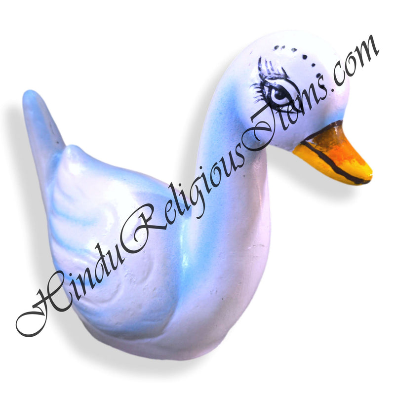 Batak (Swan) Animal Fiber Swarup / Khilona