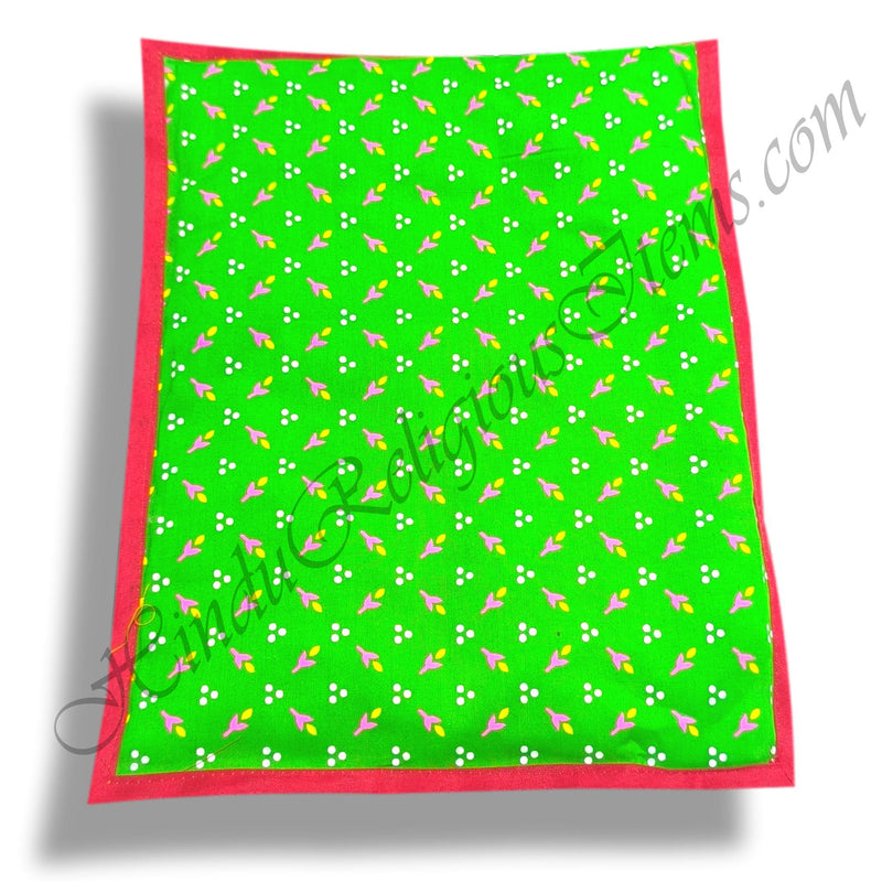 Cotton Cheent Geomatric Print Dulai / Rajai (Blanket)