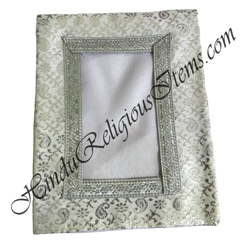 Chitraji Silver Jhari Vastra With Mango Design With Silver Lace