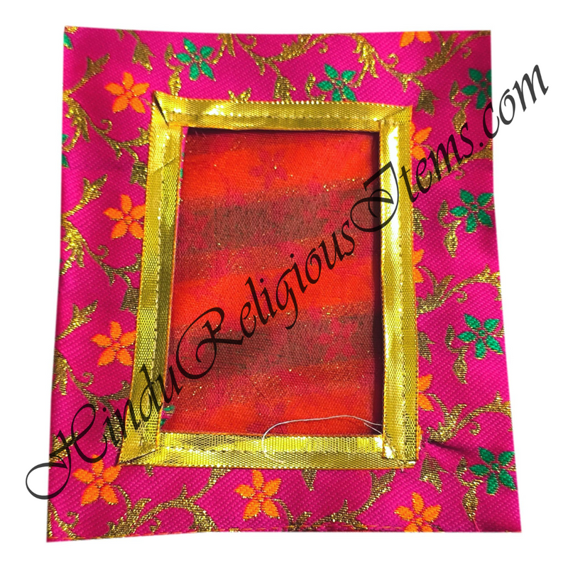 Chitraji Brocade Jhari Vastra With Flower Design With Golden Lace